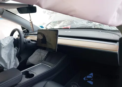 2022 Tesla Model Y Performance Dual Motor All-Wheel Drive из США, поврежденный, VIN 7SAYGDEF6NF531105